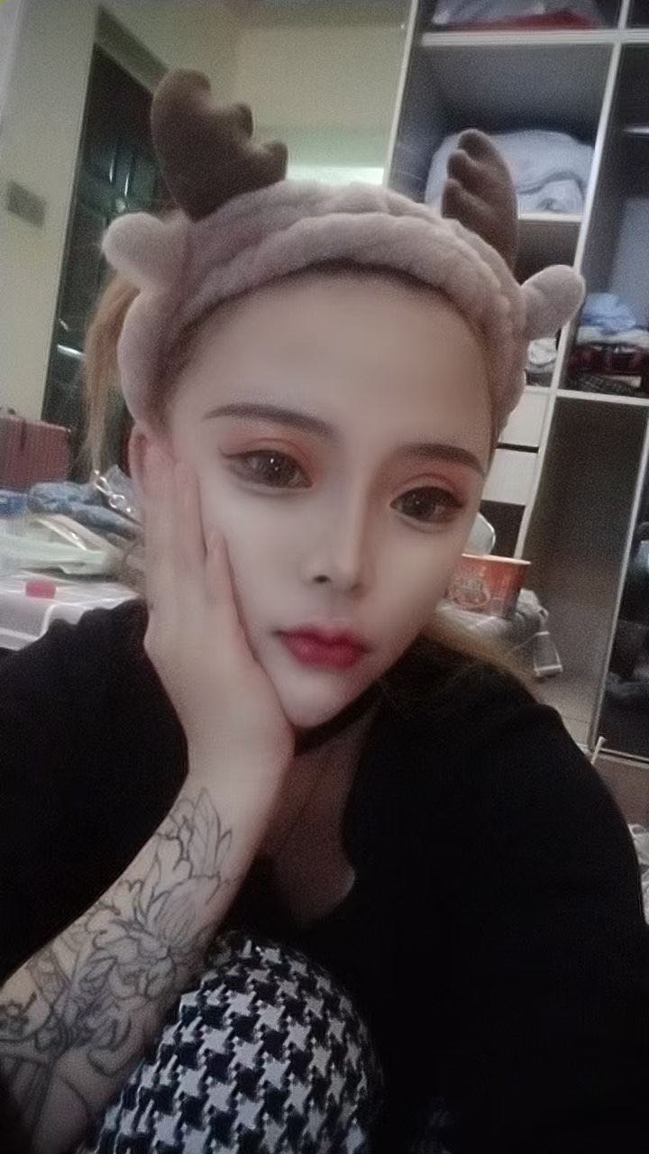 女神漏个脸