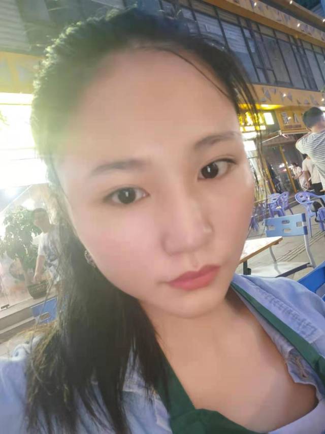 魔域霸女，。我疯我狂任我逍遥