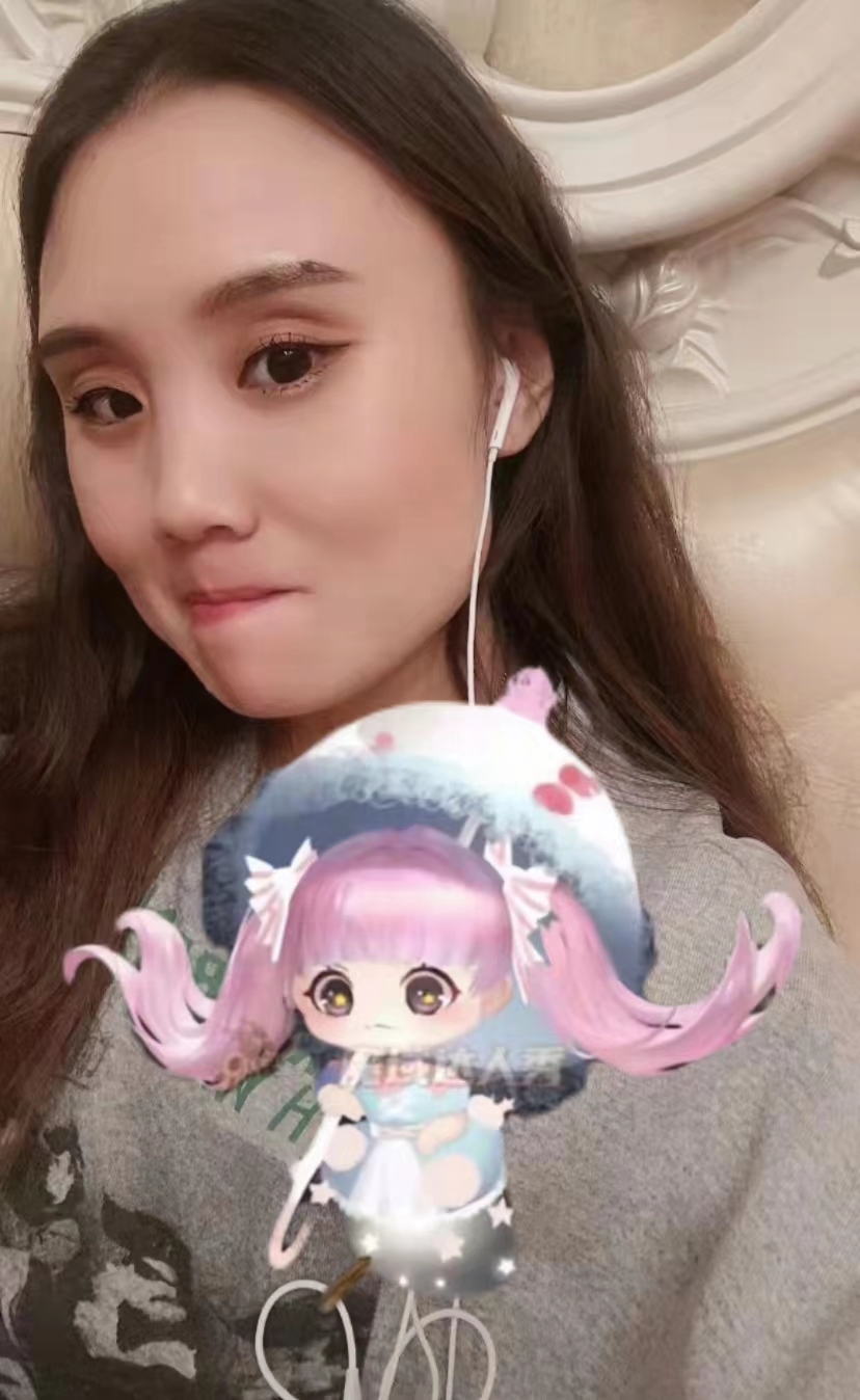 秀儿超级可耐