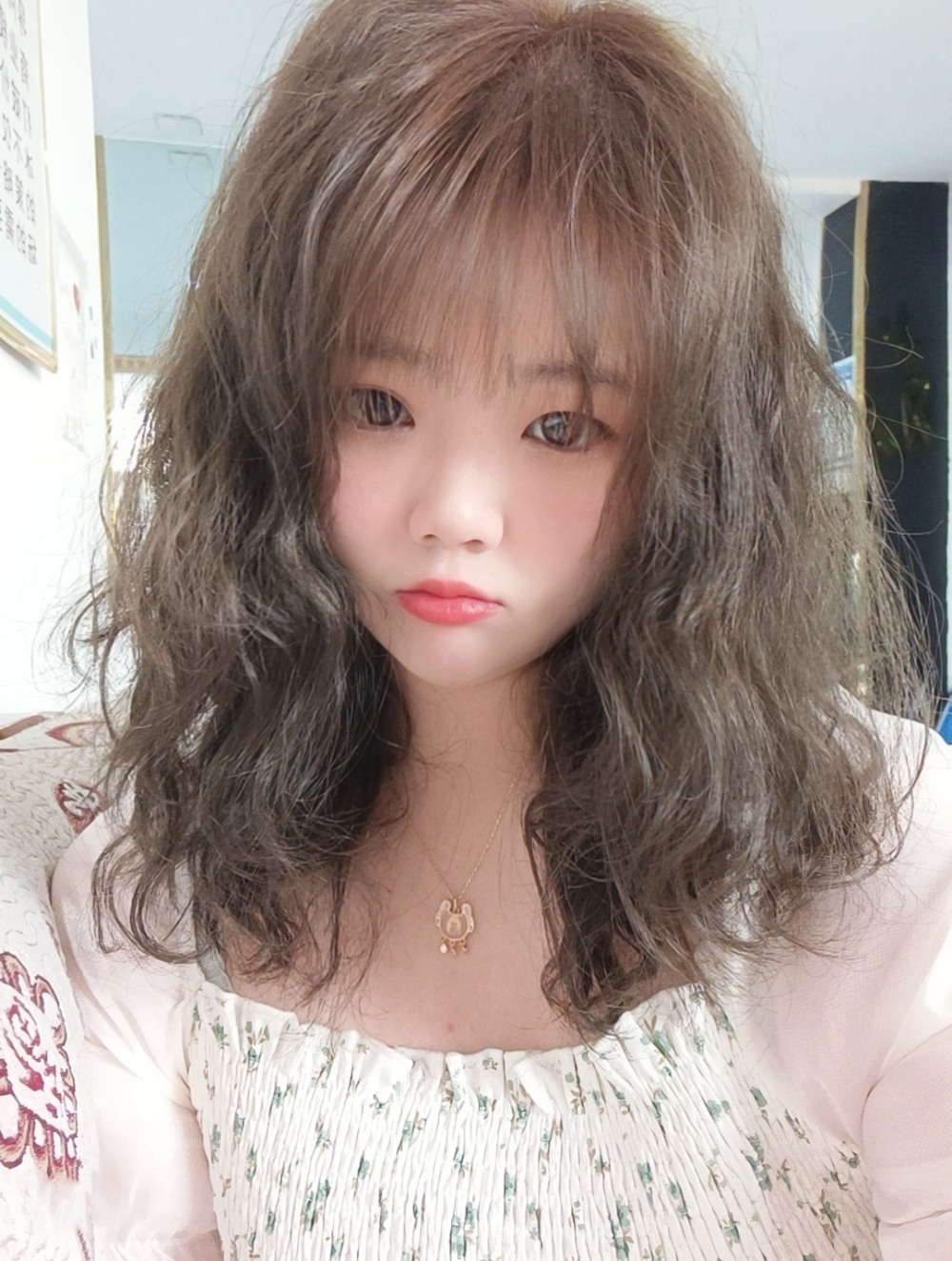 卷发的大陌陌