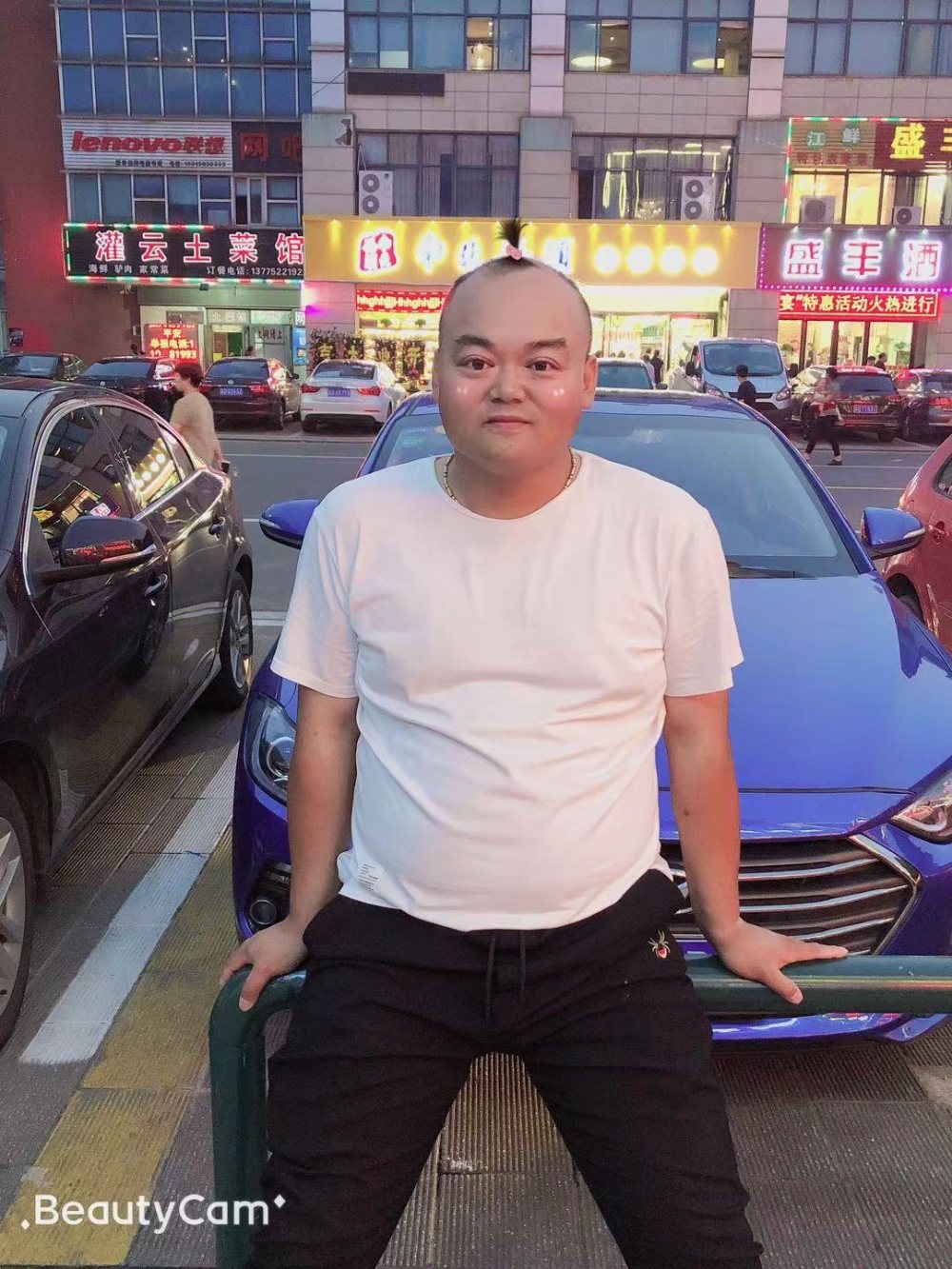 无聊，自拍来一张