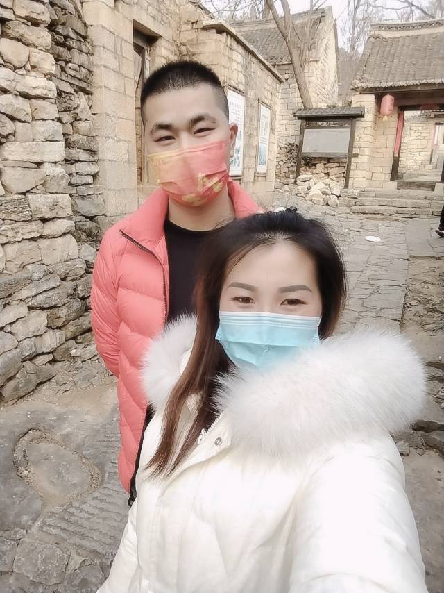 域兔呈祥，新年快乐，魔域等你。