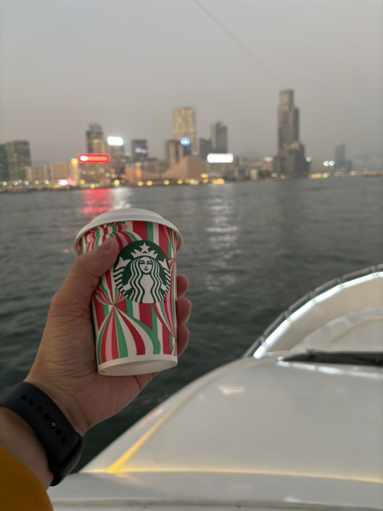 本靓仔现在香港