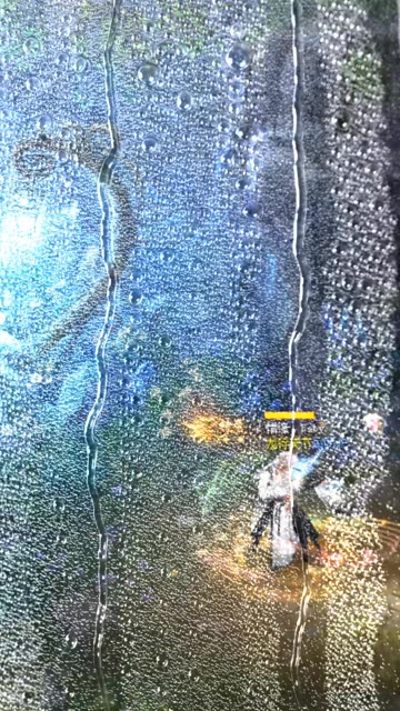 说好陪伴我的人不在了