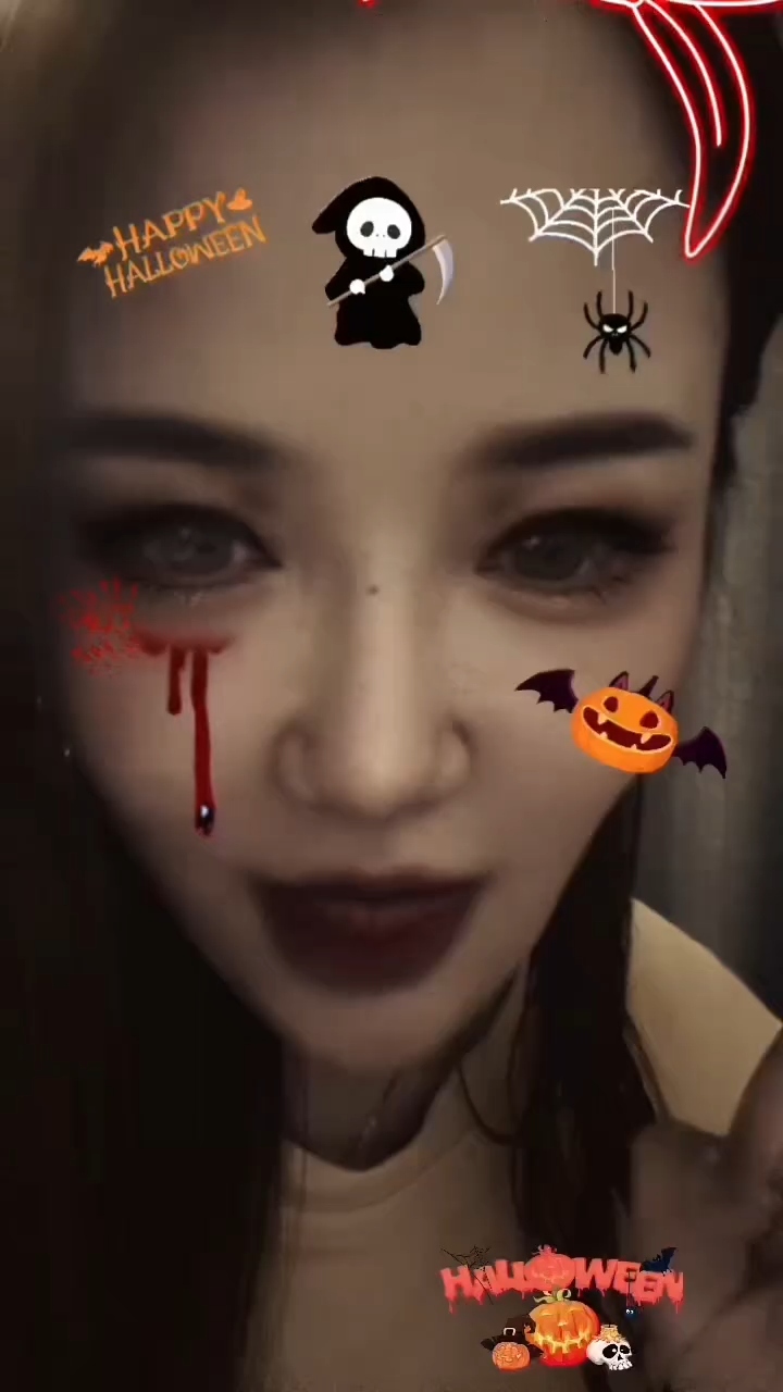 不给糖就捣蛋  #魔域X僵小鱼